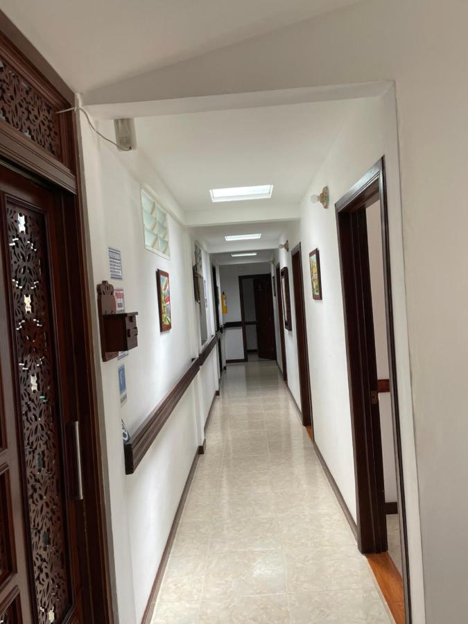 Hospedaje Camino Real A 150 Mts Del Centro 萨兰托 外观 照片