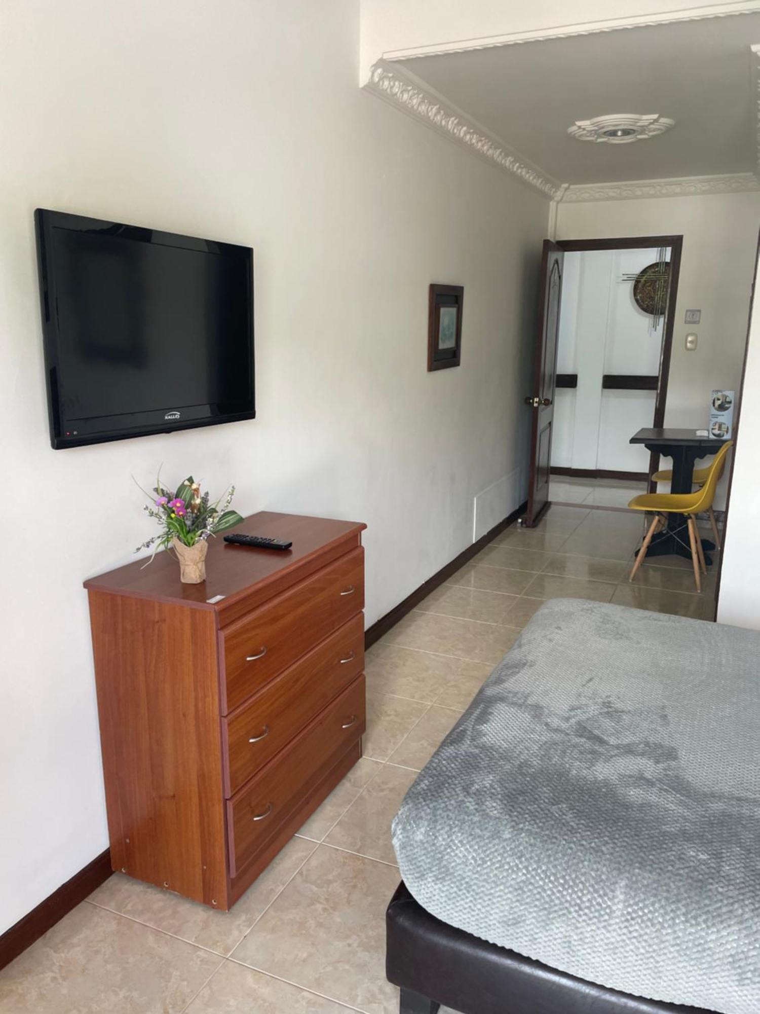 Hospedaje Camino Real A 150 Mts Del Centro 萨兰托 外观 照片