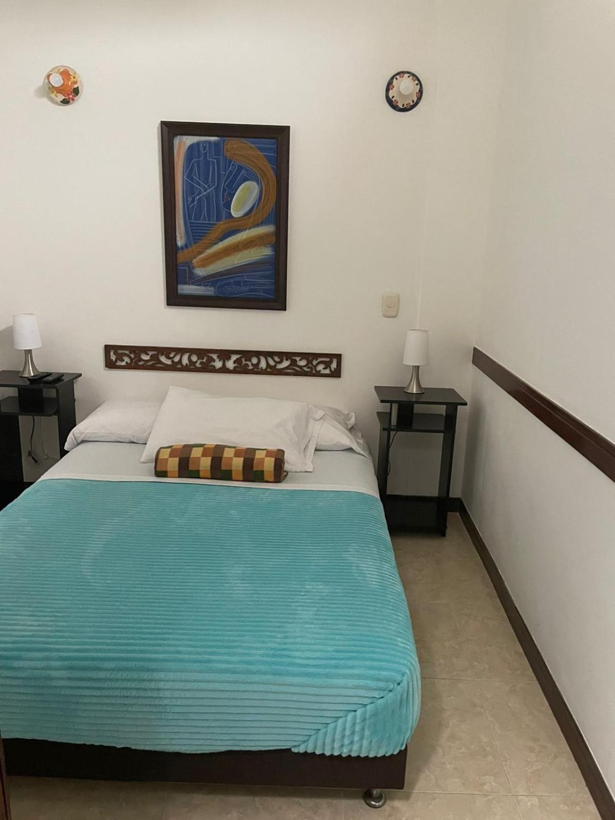 Hospedaje Camino Real A 150 Mts Del Centro 萨兰托 外观 照片